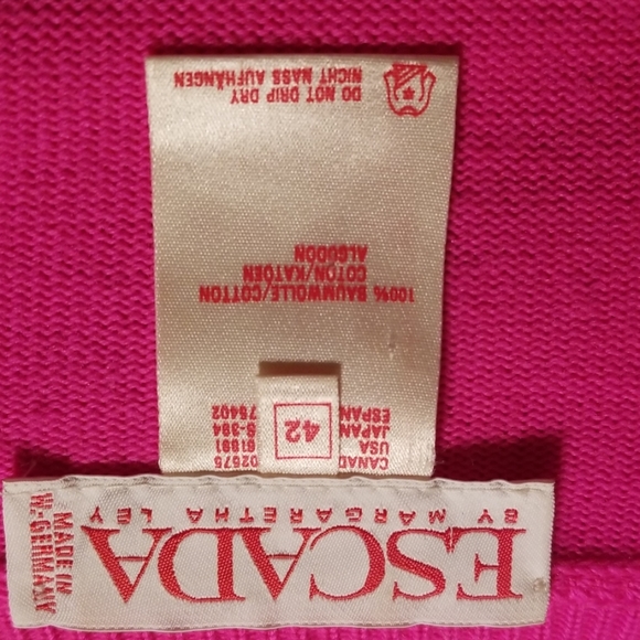 sweater - Picture 1 of 5